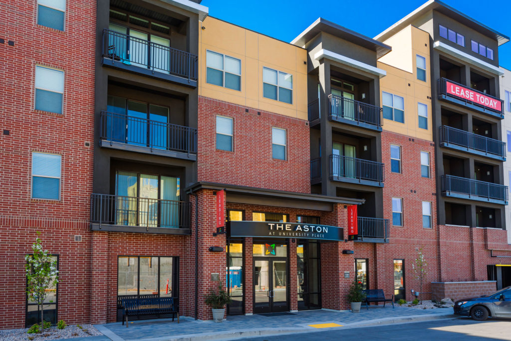 Live - University PlaceUniversity Place